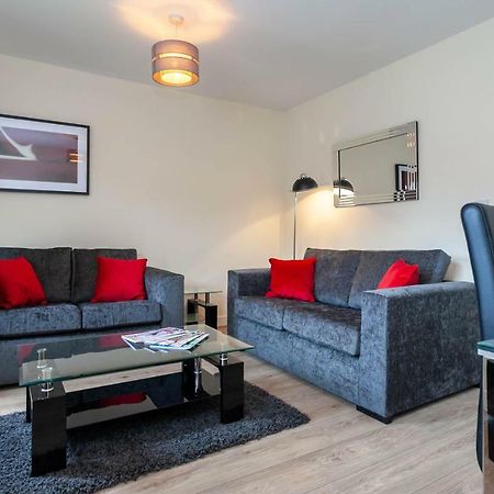 4 Bed Home, Driveway Parking Ideally Located In Latchford, Warrington - Executive St Marys House 외부 사진