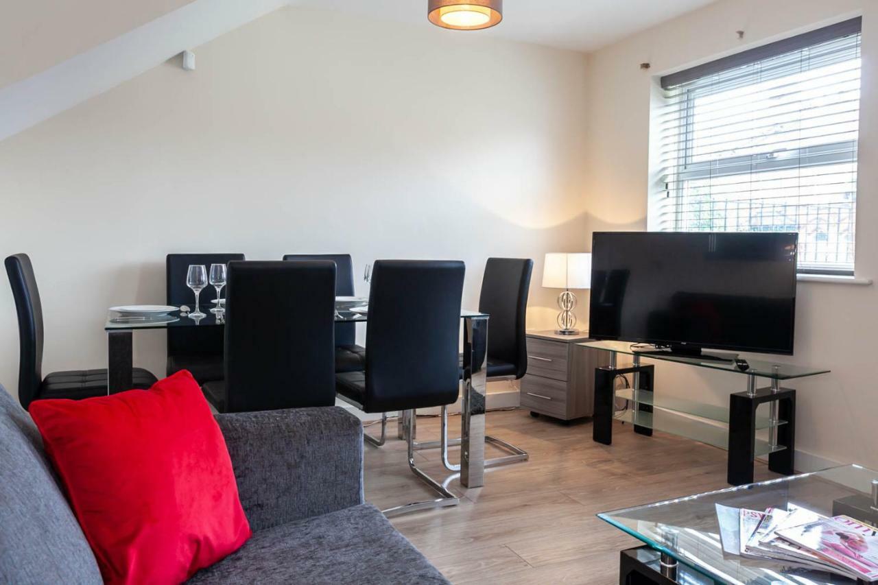 4 Bed Home, Driveway Parking Ideally Located In Latchford, Warrington - Executive St Marys House 외부 사진