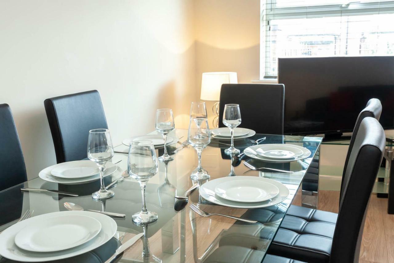 4 Bed Home, Driveway Parking Ideally Located In Latchford, Warrington - Executive St Marys House 외부 사진